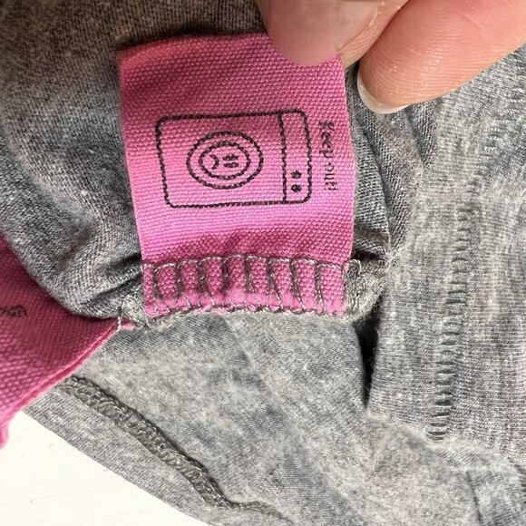 Bow & Drape Gray 'Hangry' Short Sleeve Tee - Picture 12 of 12